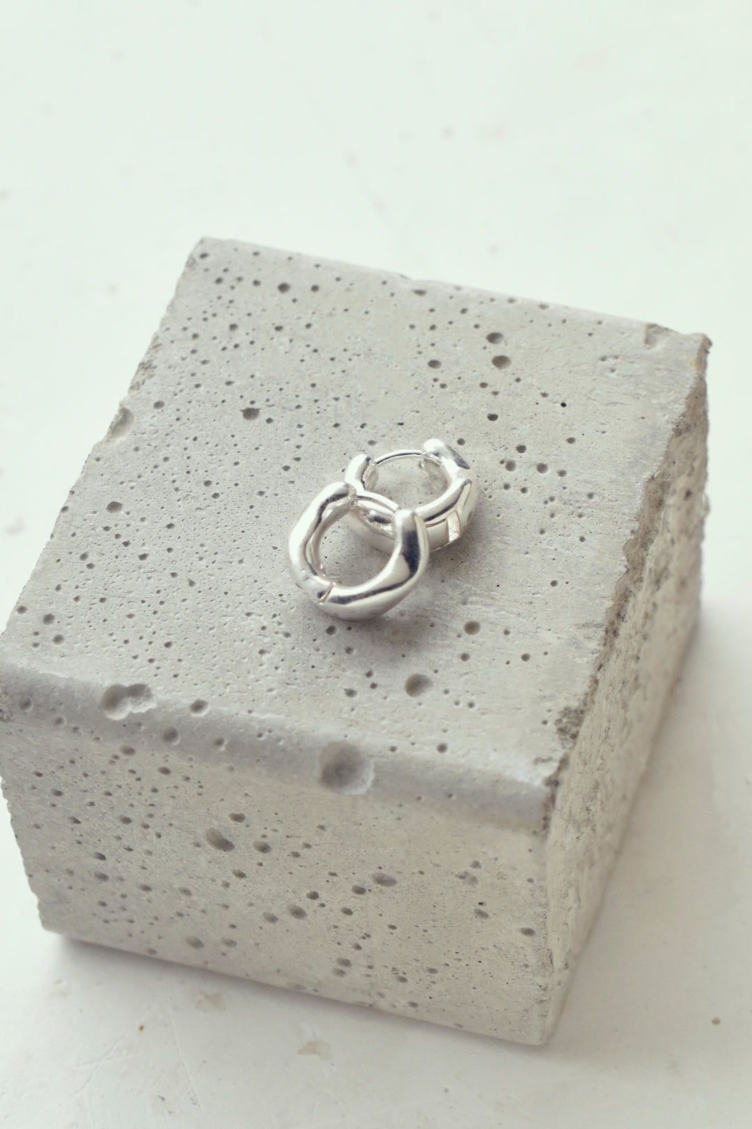 ピアス　No.4435 ミニ プランプ ワンタッチ ピアス – GOLDY Onlinestore