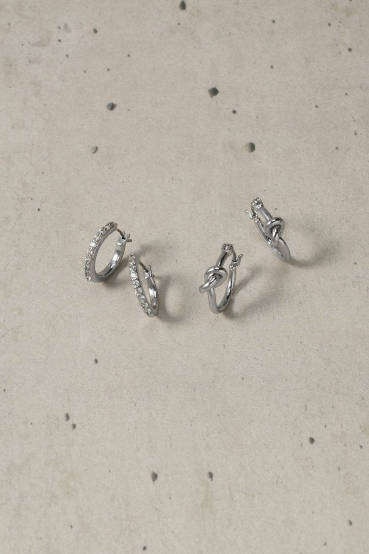 ノット × キュービックジルコニア 2ペア ピアス