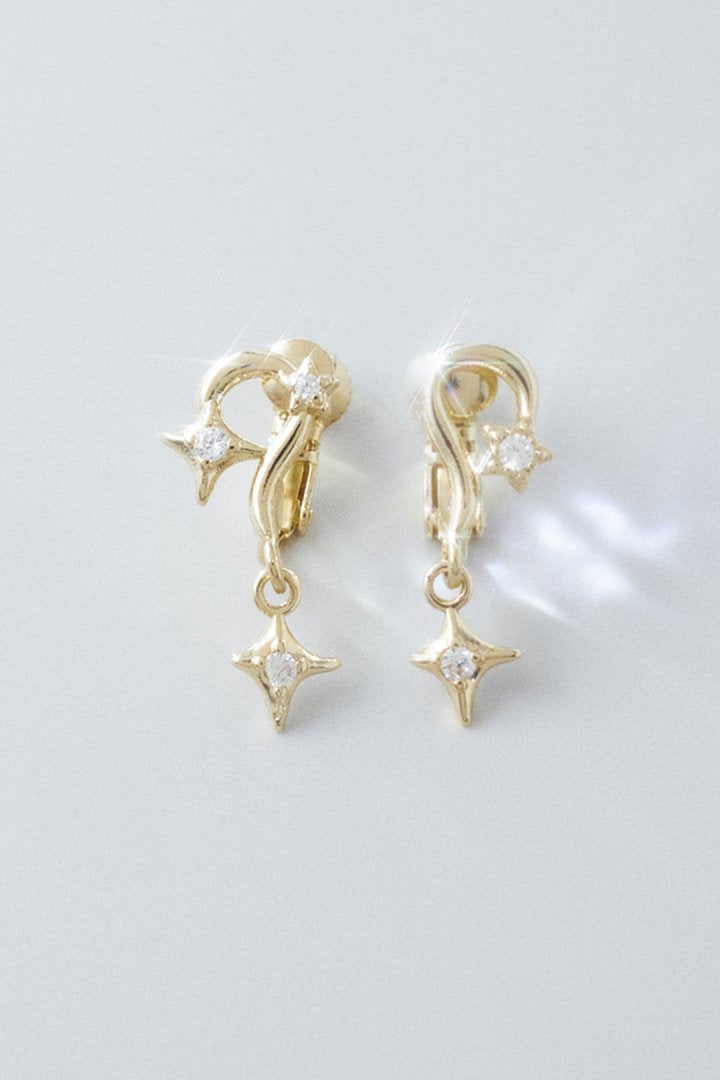グリーム チャーム イヤリング – GOLDY Onlinestore