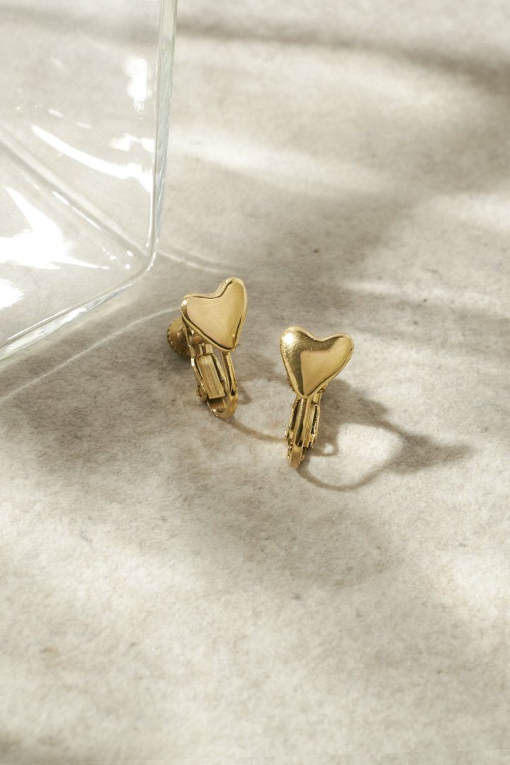 タイニー ハート ステンレス イヤリング – GOLDY Onlinestore