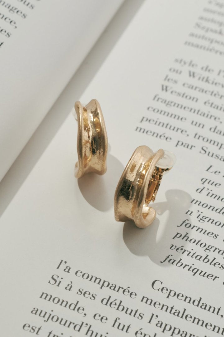 デント メタル フープ イヤリング – GOLDY Onlinestore