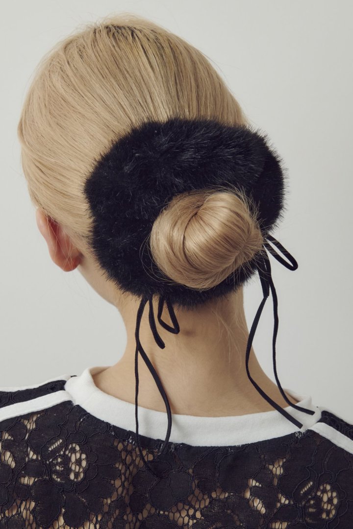 リボン ハング ファー ビッグ シュシュ – GOLDY Onlinestore