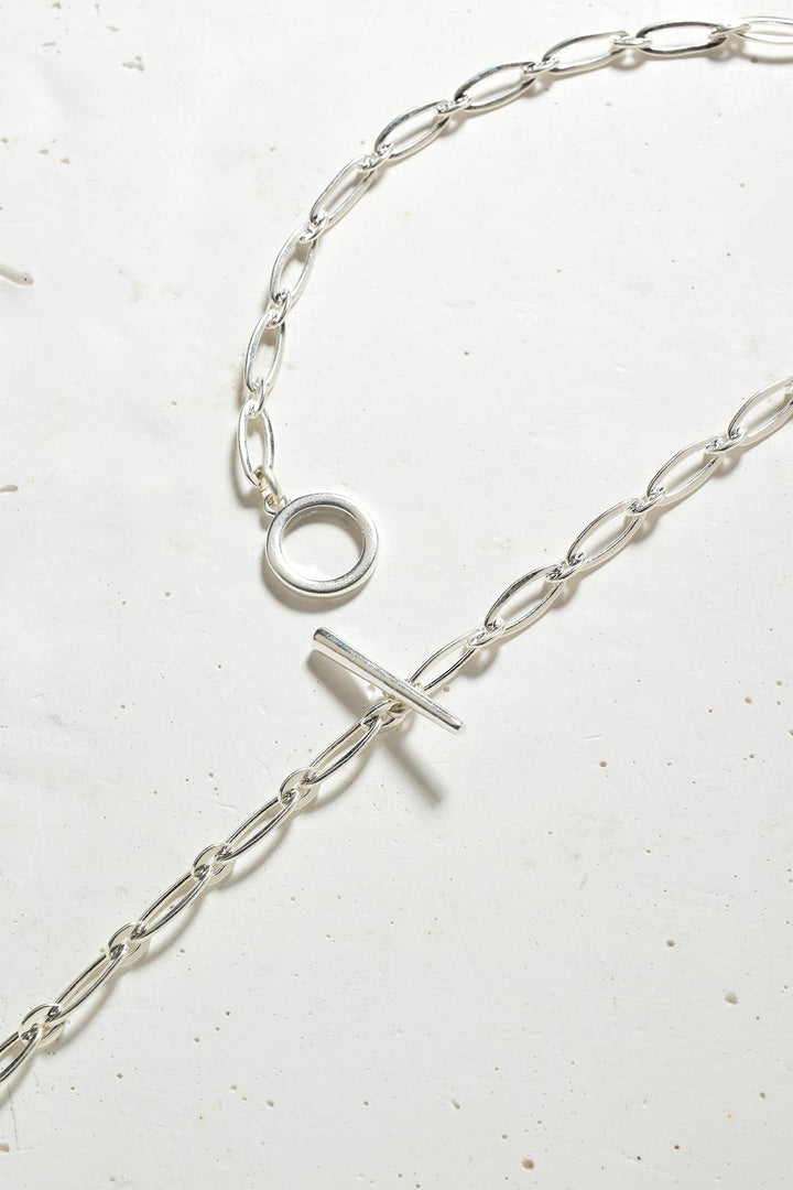 "Y"シェイプ メタルチェーン マンテル ネックレス