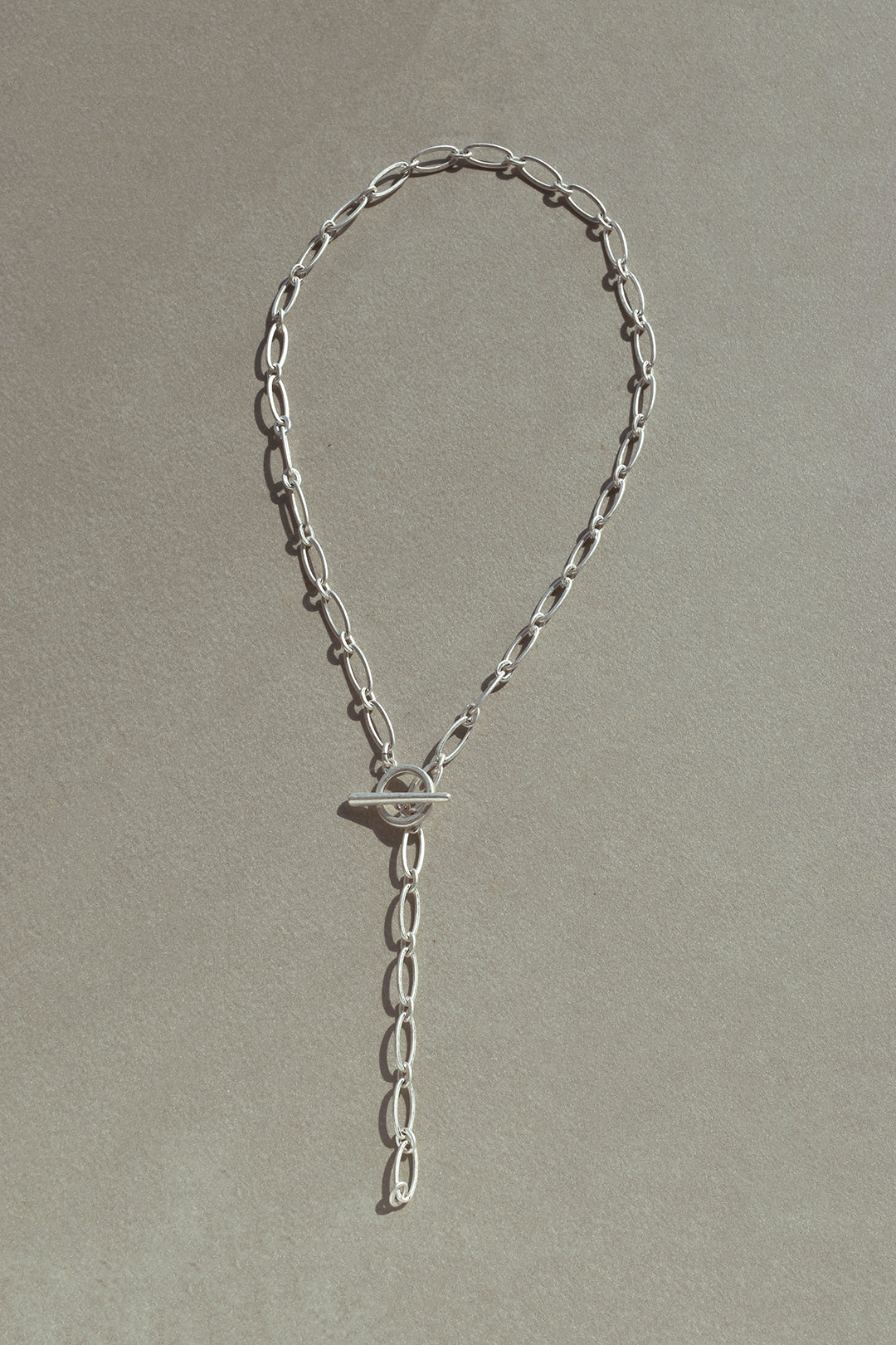 "Y"シェイプ メタルチェーン マンテル ネックレス