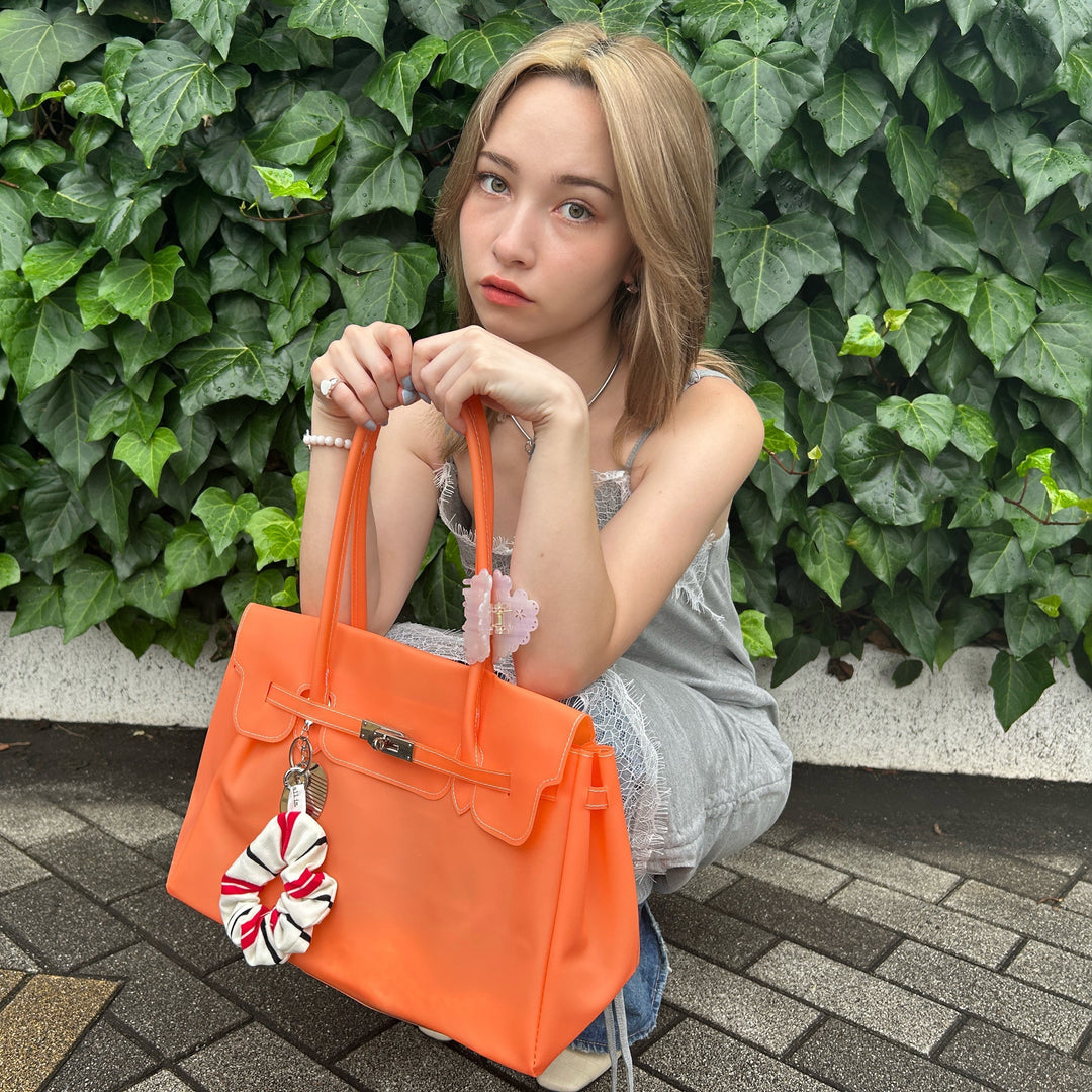トレンドのゼリーバーキンをヘアークリップとシュシュチャームでアレンジ♥