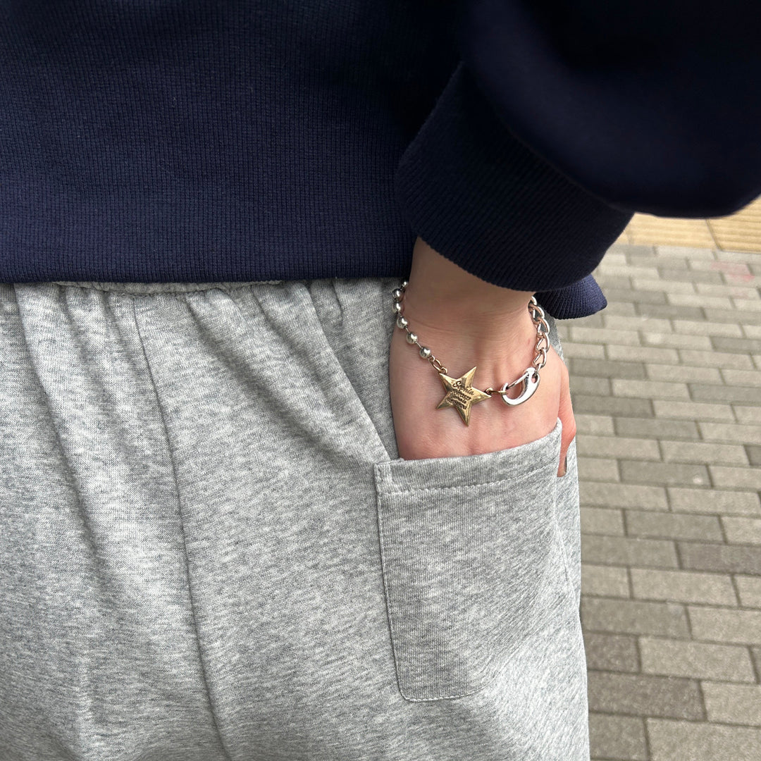 程よい存在感の ドッグタグ風ブレスレット★