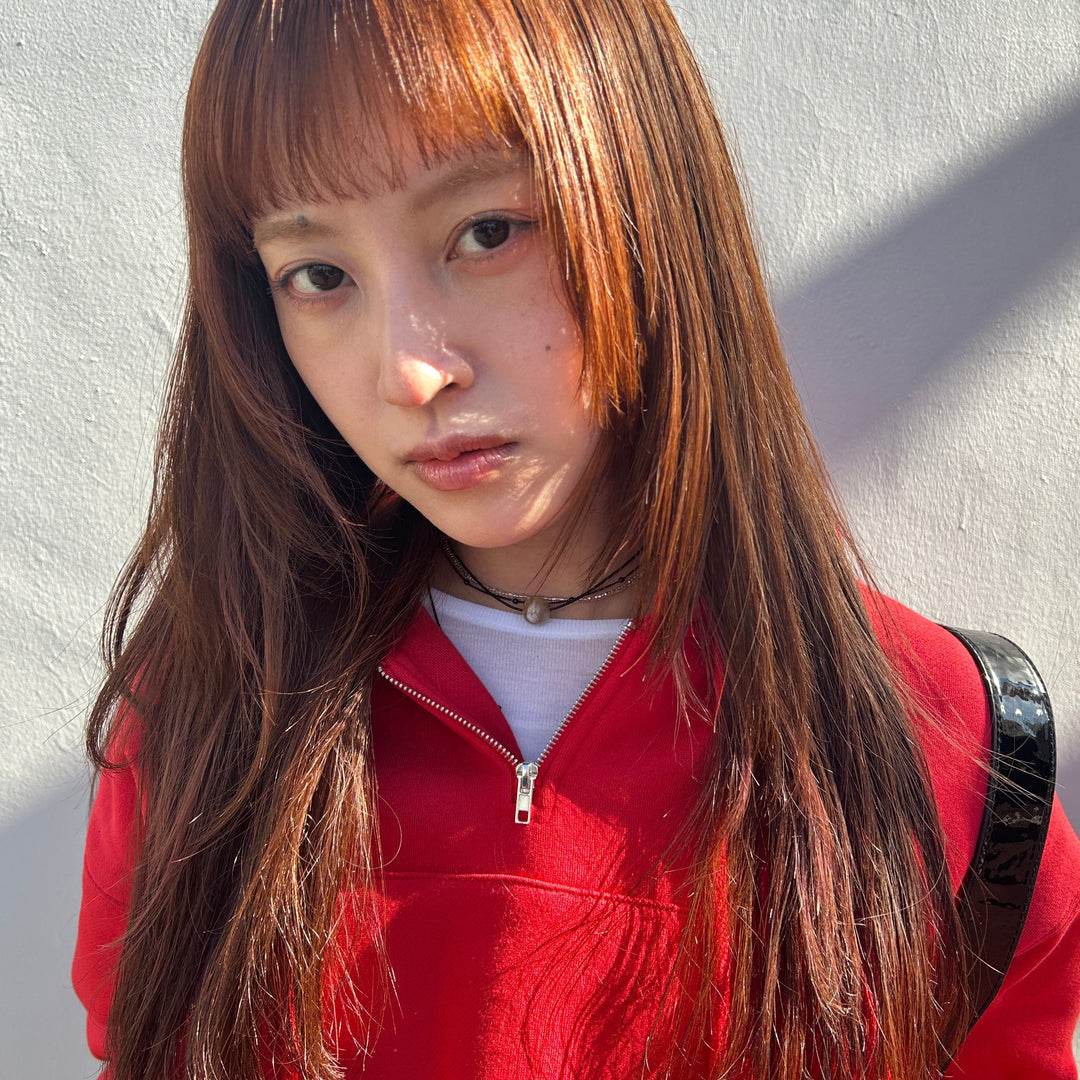 スエットにビーズ×コードチョーカーをプラスしたEDGEの効いたスタイル★