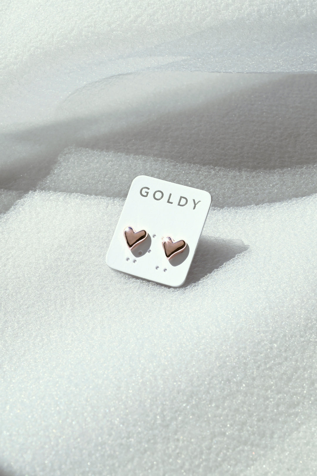 タイニー ハート ピアス