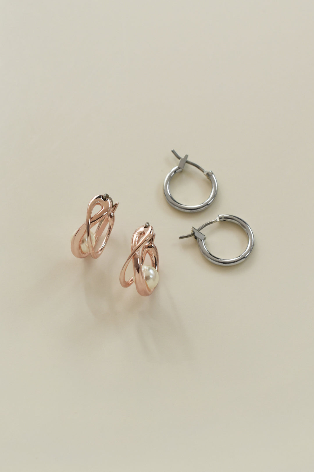 クロス ライン パール 2ペア ピアス – GOLDY Onlinestore