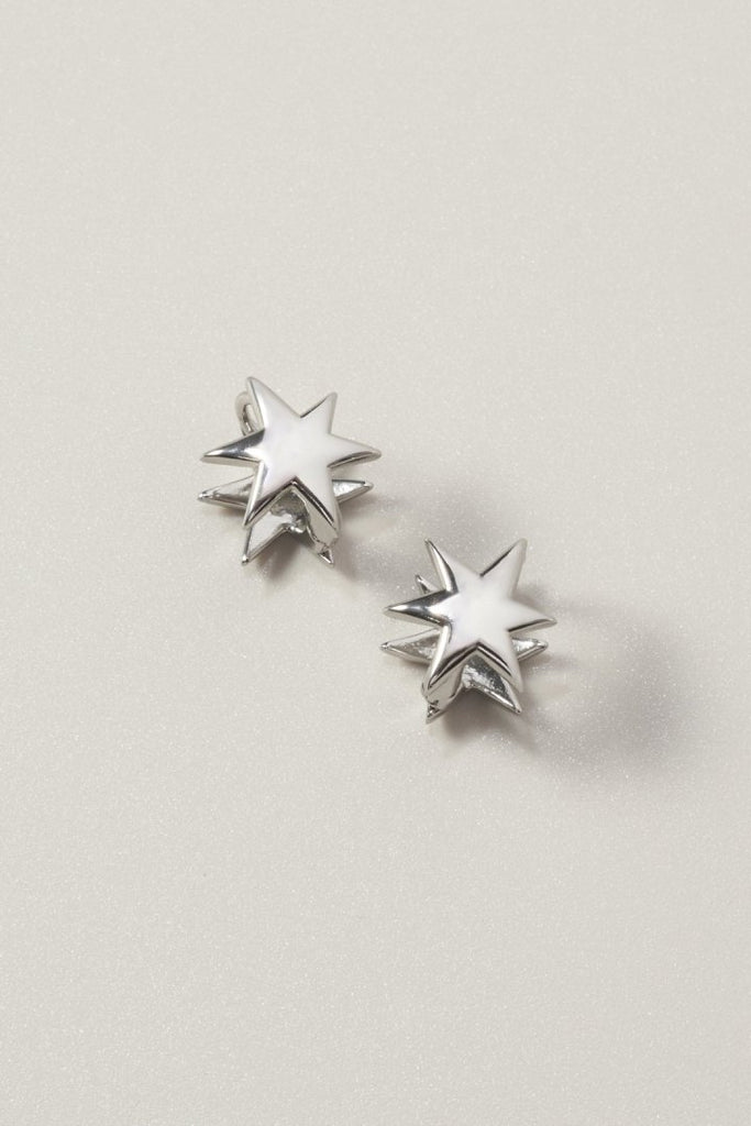 マイクロ アスタリスク ワンタッチ ピアス – GOLDY Onlinestore