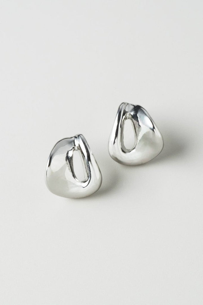 No.1126 雨粒ドロップ ピアス No.1126 雨粒ドロップ ピアス