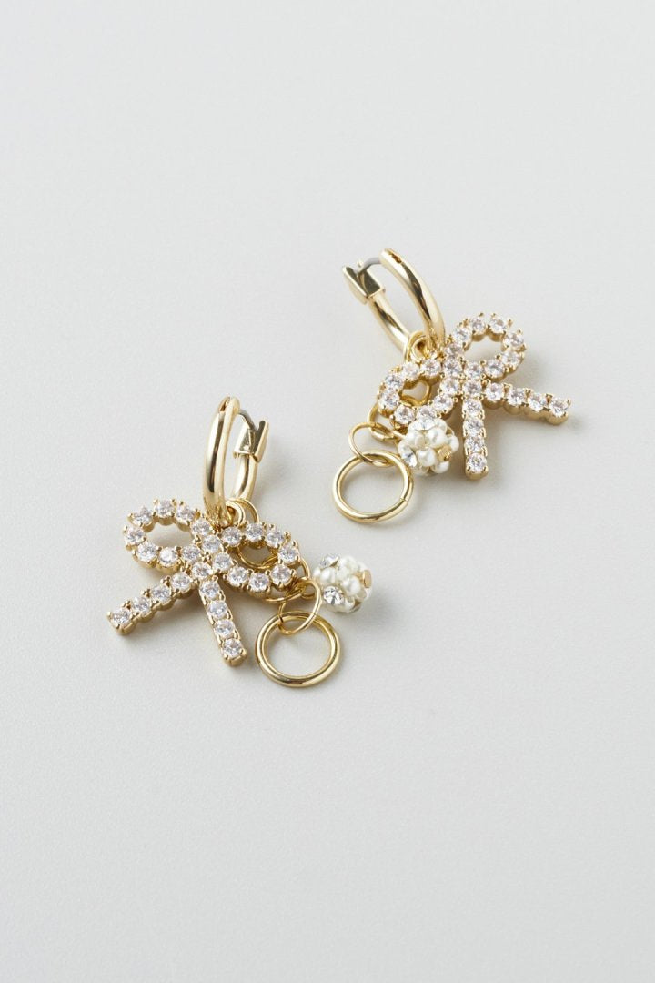 スクリブル リトル リボン ピアス – GOLDY Onlinestore