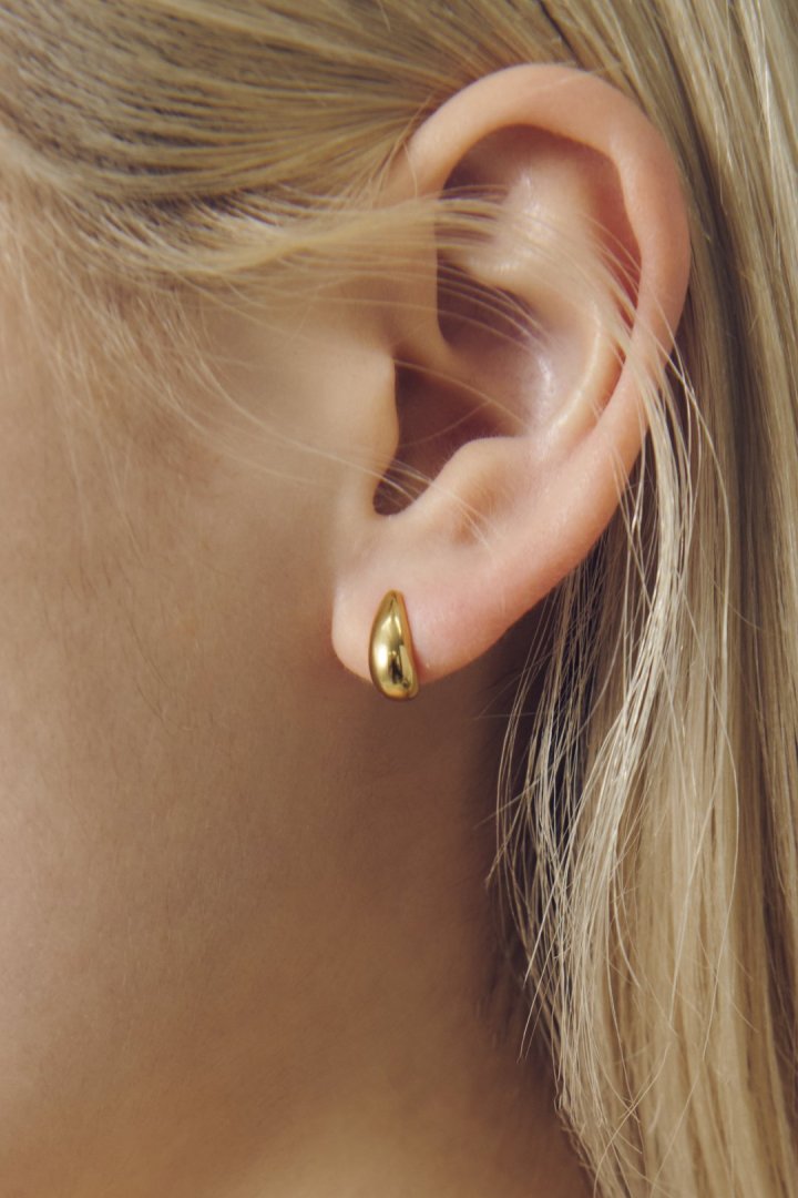 プチ ドロップ ステンレス ピアス