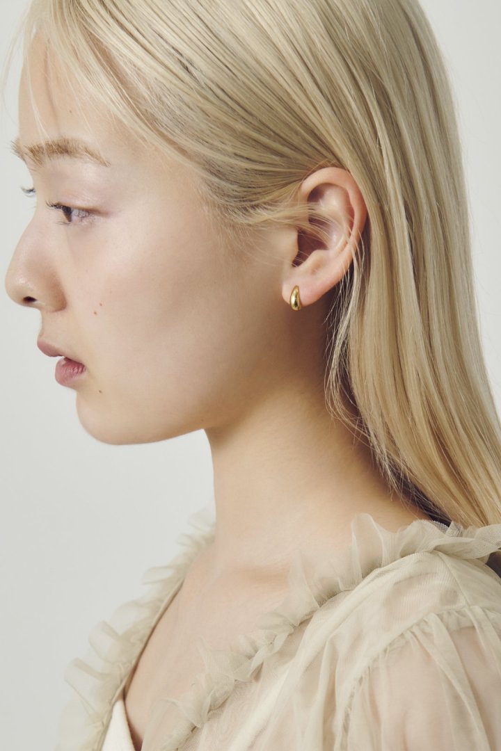 プチ ドロップ ステンレス ピアス