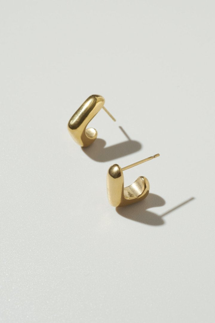 スクエア シェイプ ステンレス ピアス – GOLDY Onlinestore