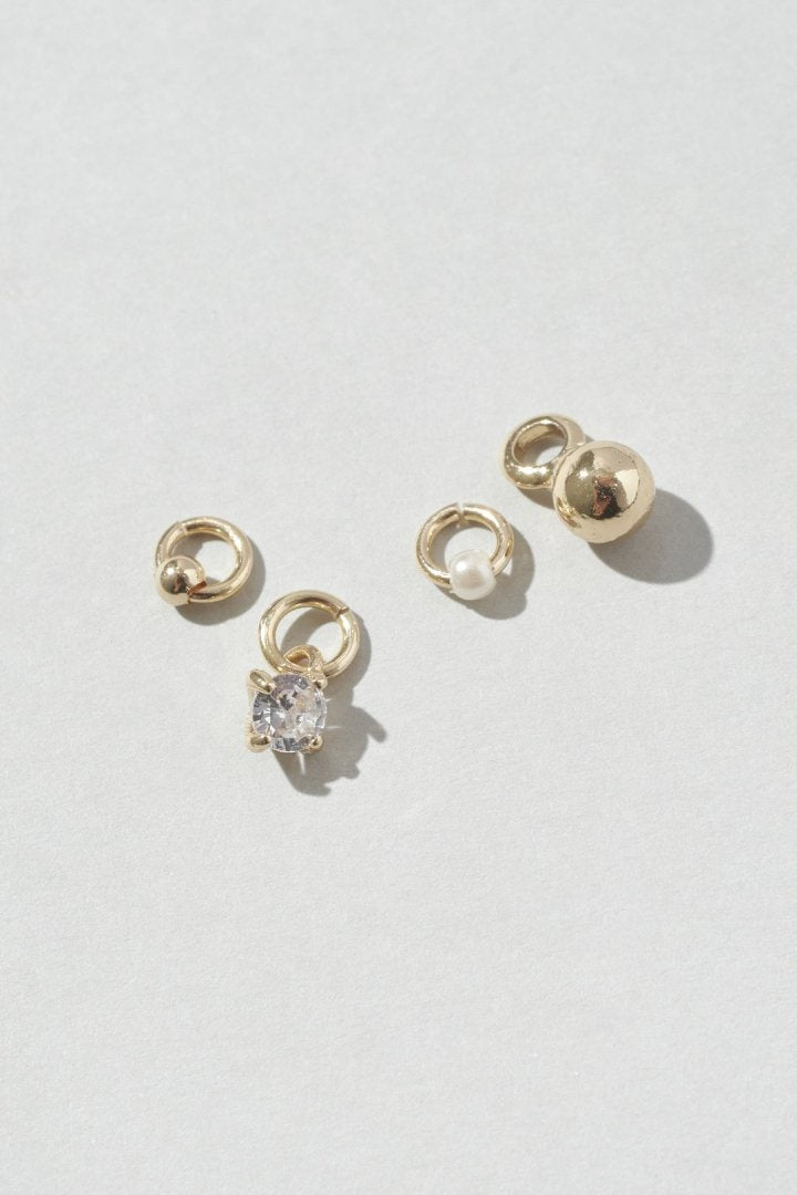 マイクロ チャーム アソートメント ピアス – GOLDY Onlinestore
