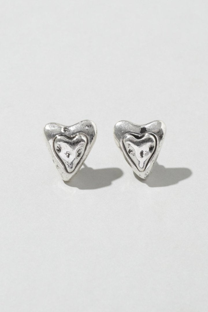 ヴィンテージ レイヤード ハート ピアス