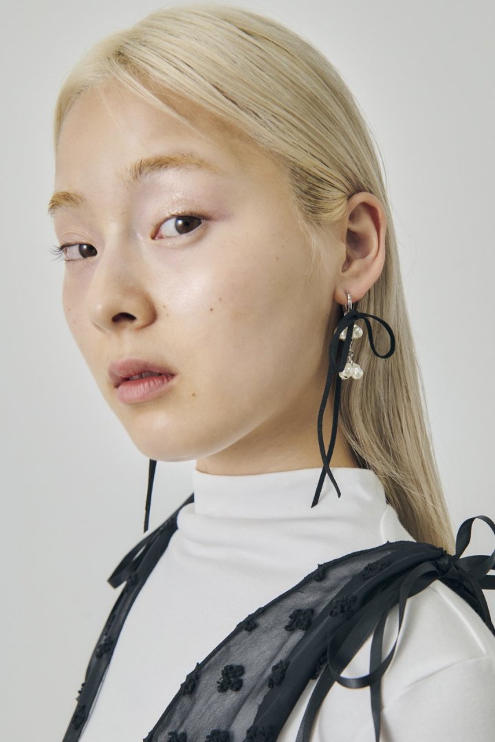 シャワー パール スエード リボン ピアス