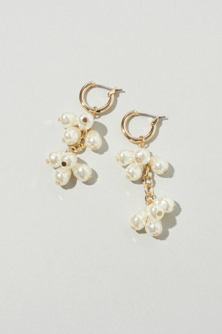 シャワー パール スエード リボン ピアス