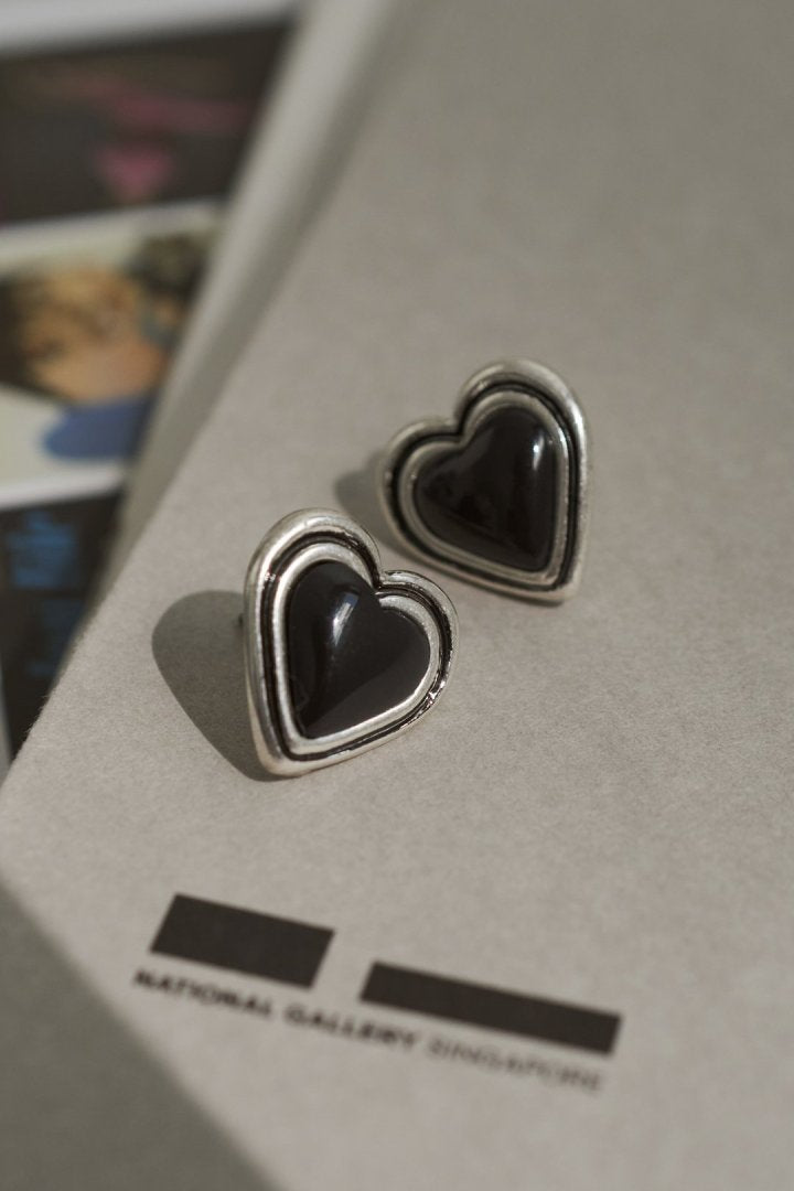 ピアス メタル ゴールド ブラック　ハート ブラック ハート ピアス – GOLDY Onlinestore