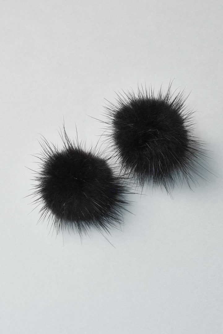 パフィー ミンク ファー ピアス