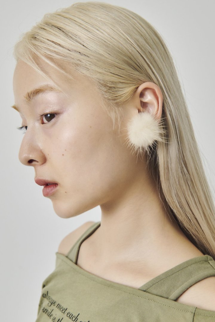 パフィー ミンク ファー ピアス