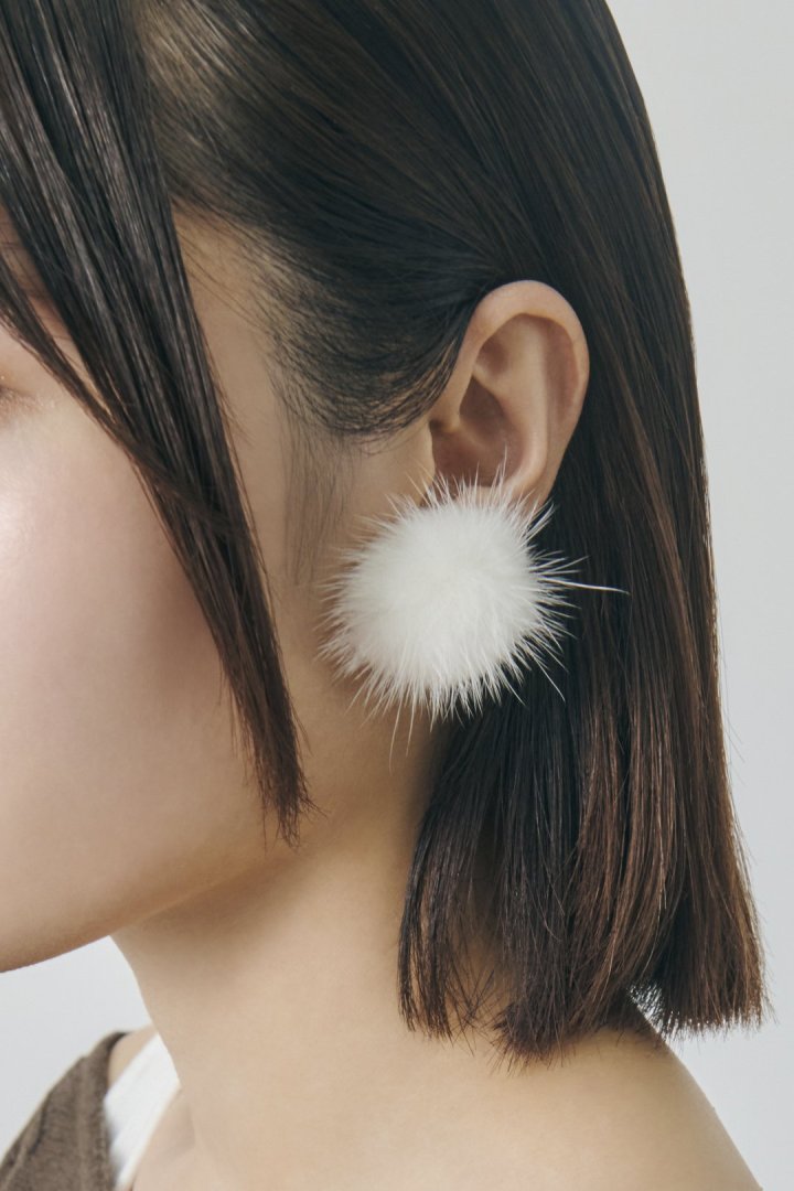 パフィー ミンク ファー ピアス