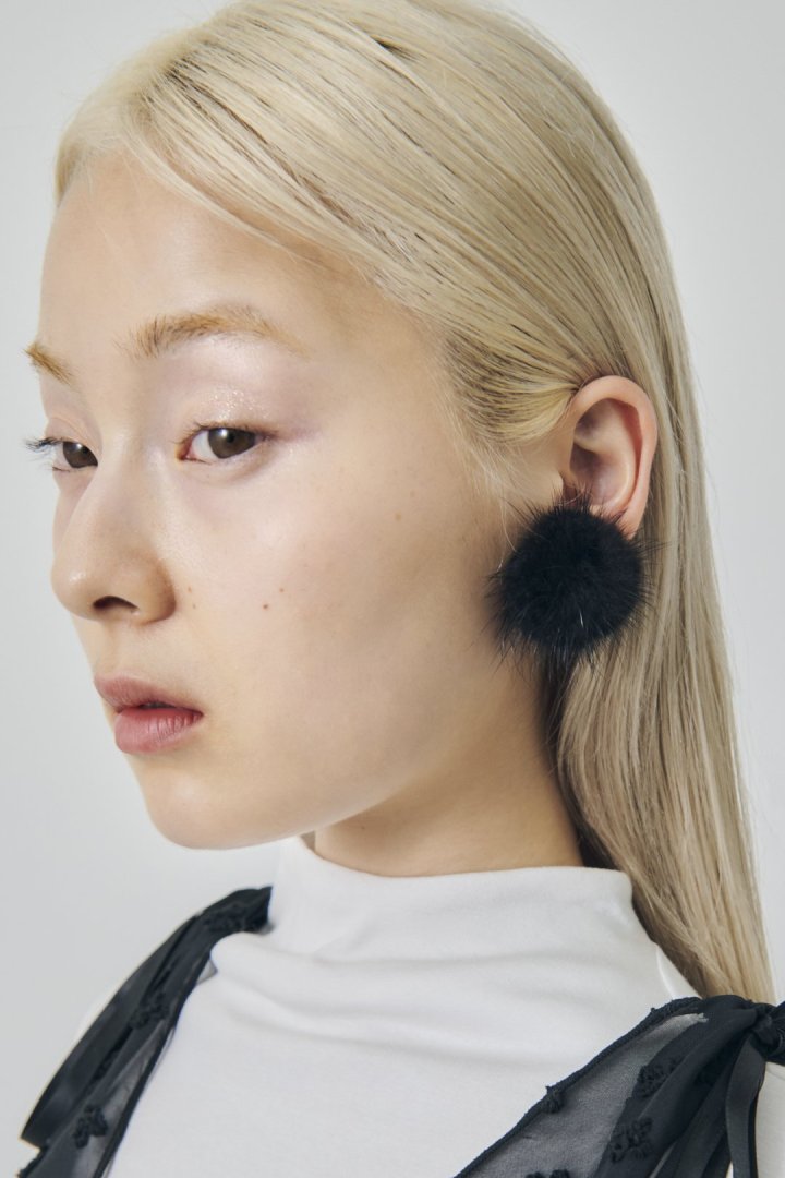 パフィー ミンク ファー ピアス
