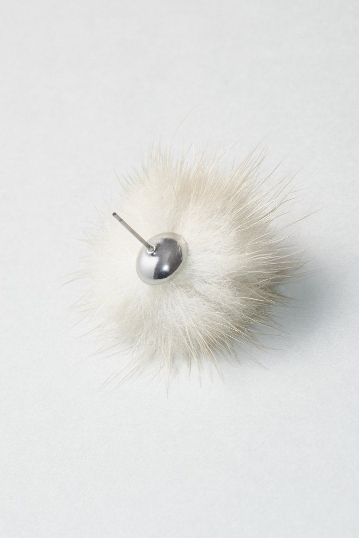 パフィー ミンク ファー ピアス