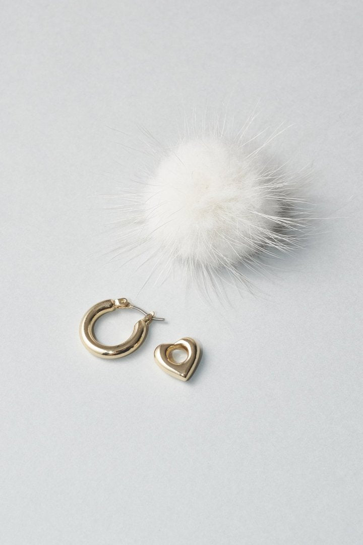 ミンク ファー ×メタル ハート ピアス
