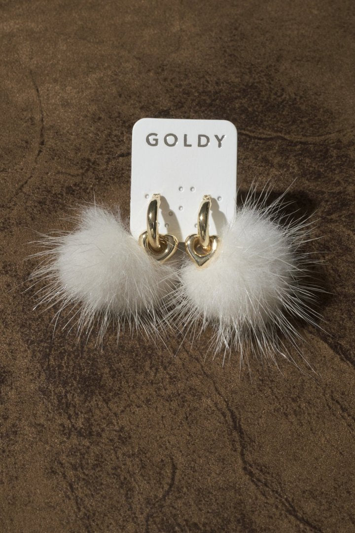 ミンク ファー ×メタル ハート ピアス