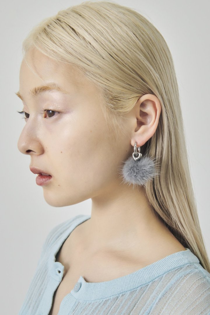 ミンク ファー ×メタル ハート ピアス