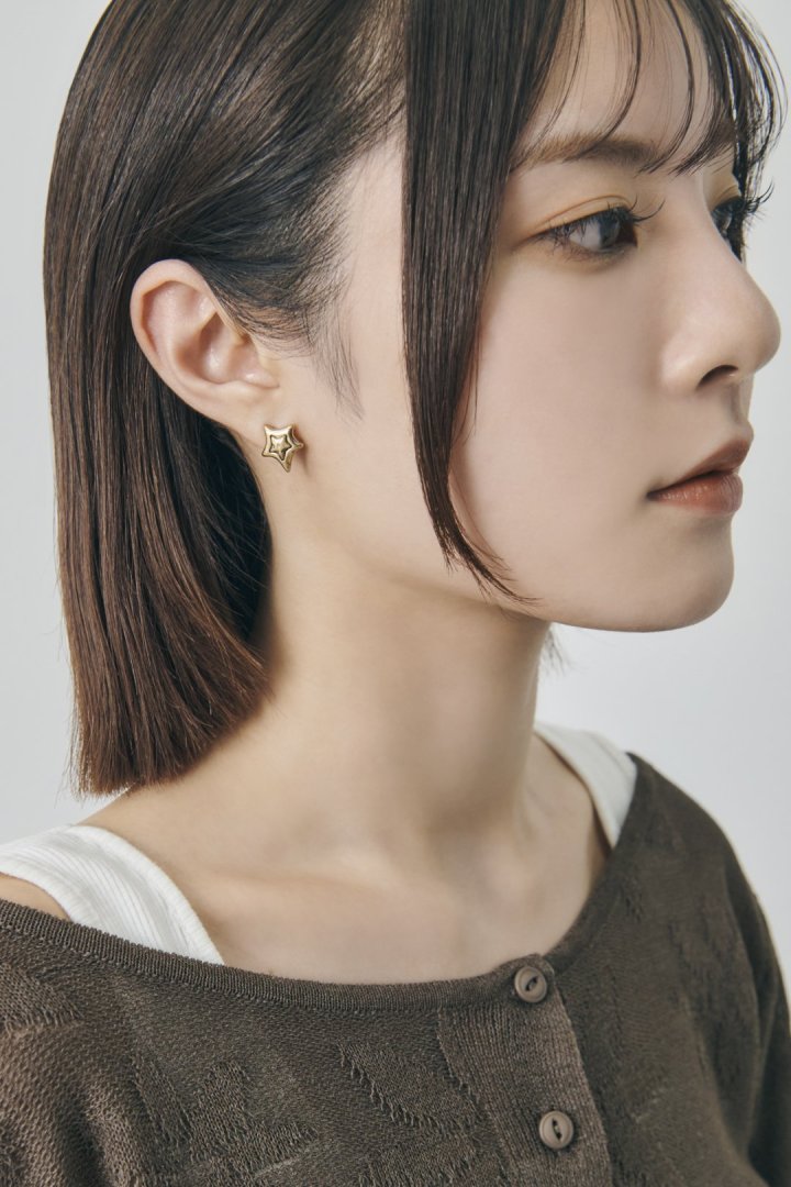 ヴィンテージ レイヤード スター ピアス