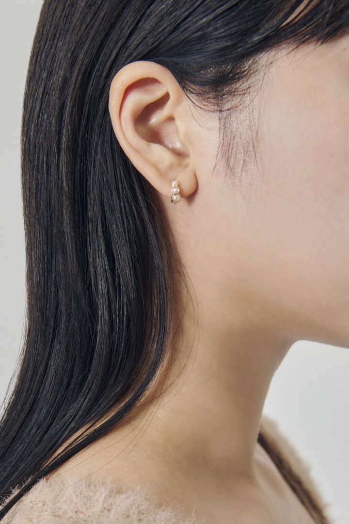 プチ パール フープ ピアス