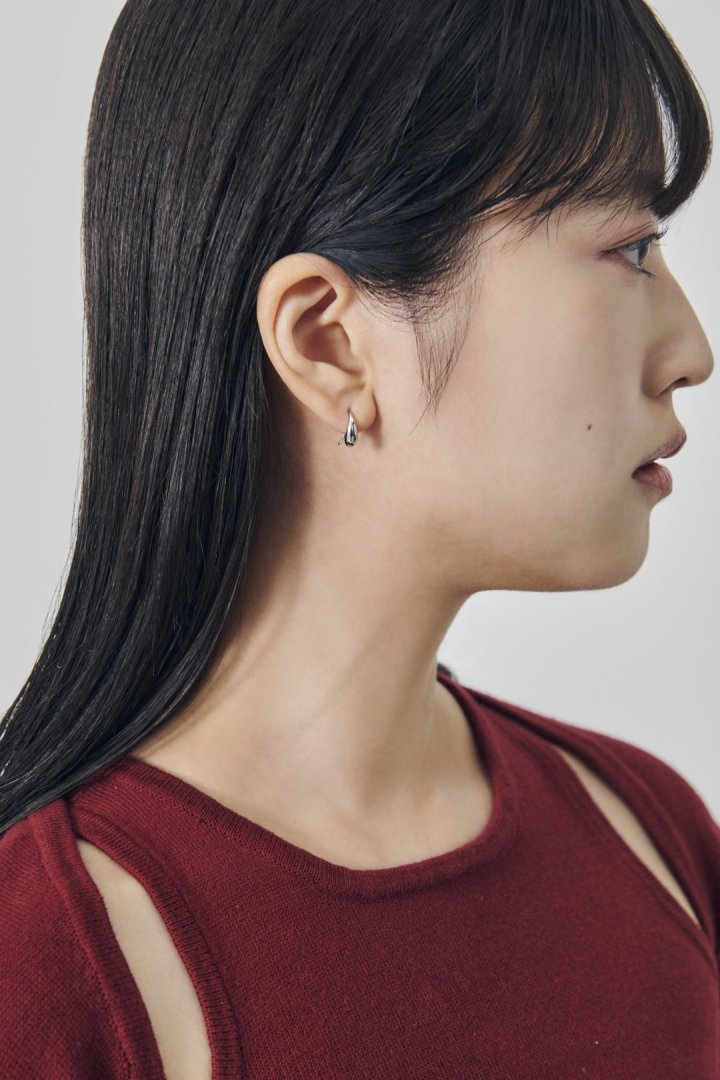 プチ ドロップ ピアス