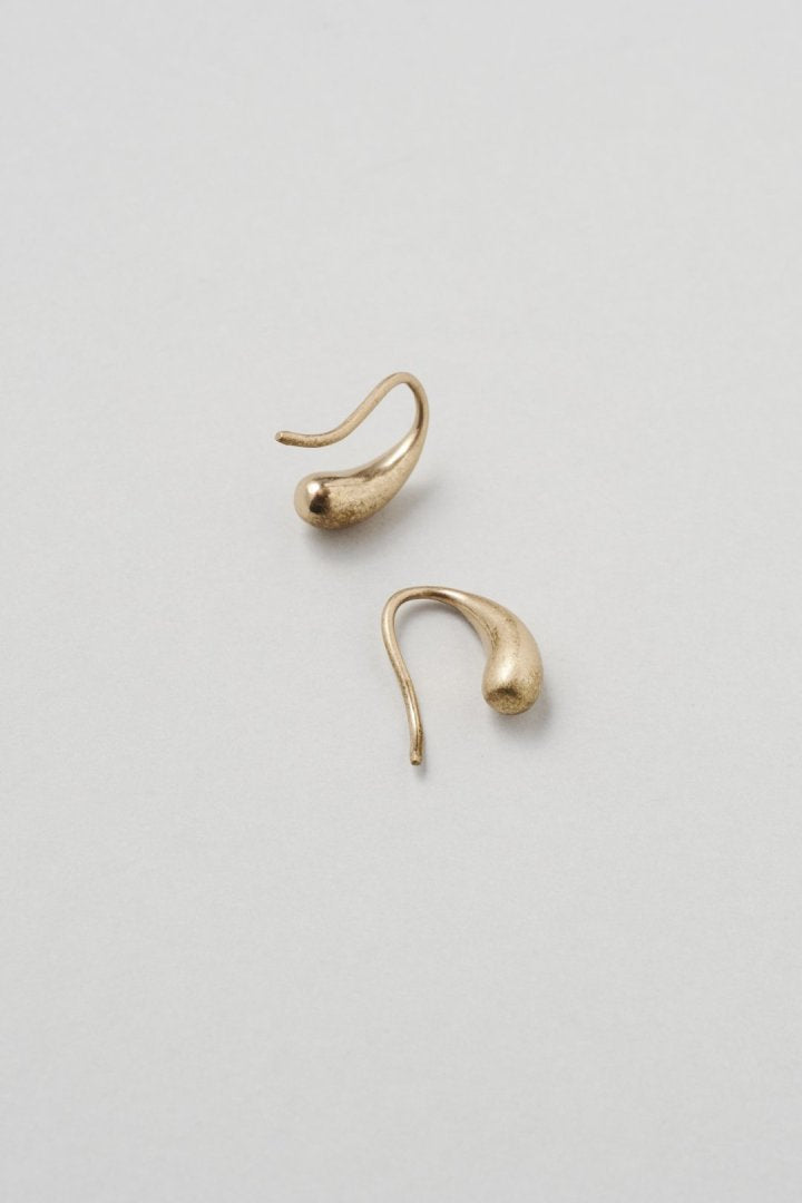 プチ ドロップ ピアス – GOLDY Onlinestore
