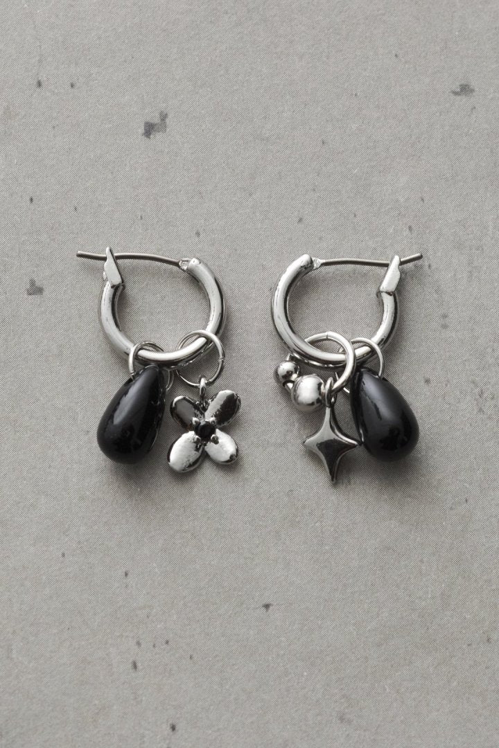 トゥインクル ブルーム ピアス