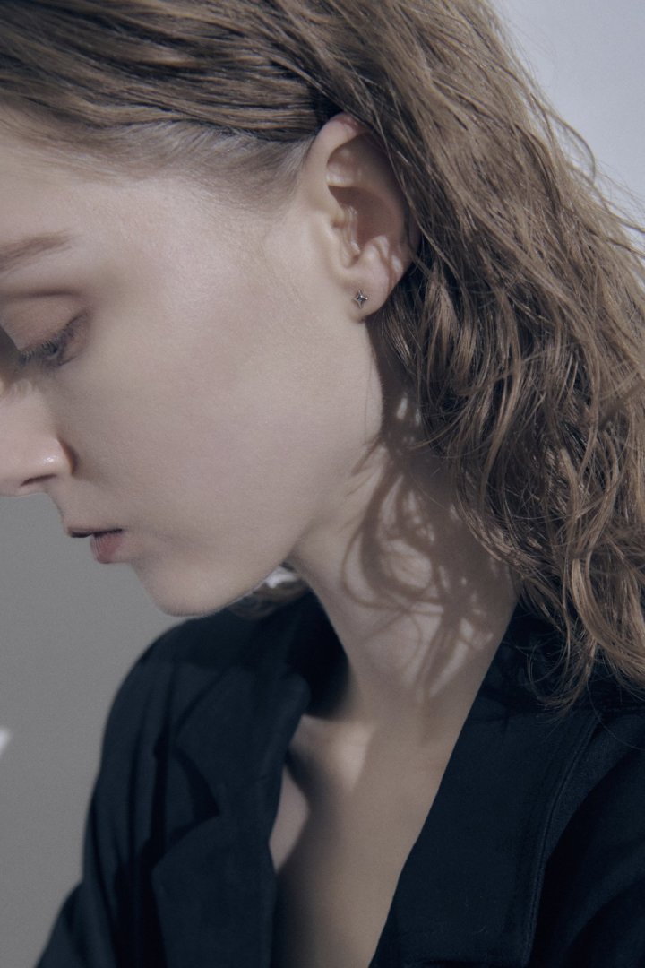 プチ トゥインクル ステンレス ピアス