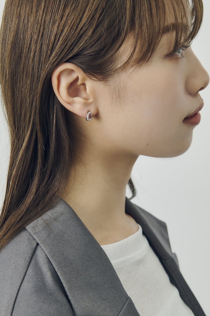 ビジュー ドロップ ステンレス ピアス