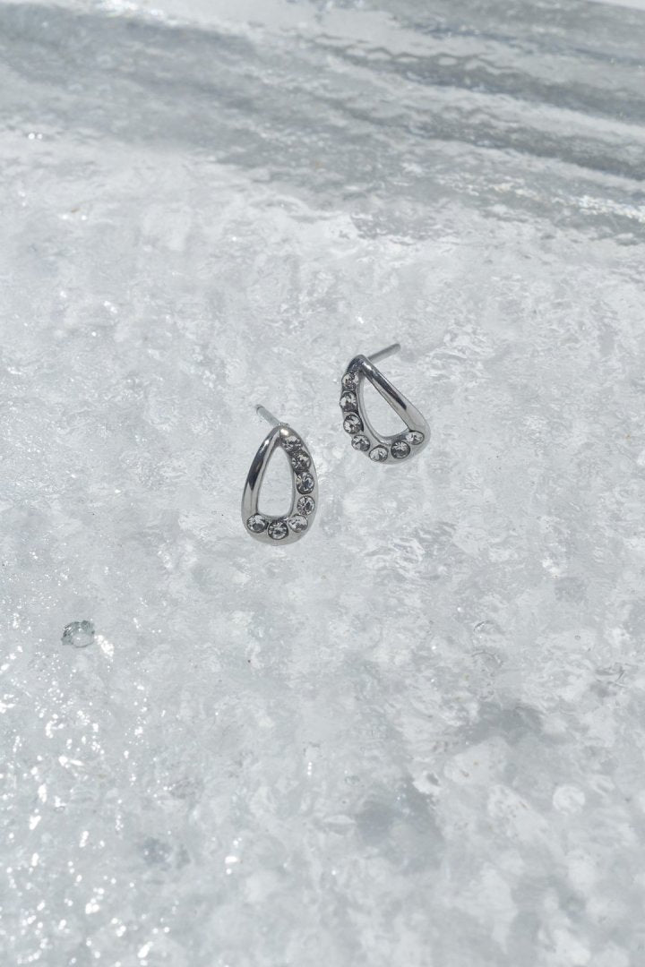 ビジュー ドロップ ステンレス ピアス