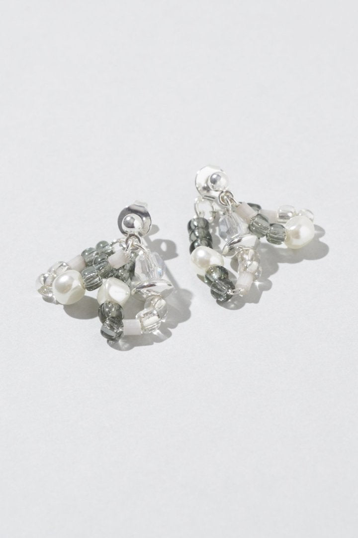 ボーダー ビーズ ピアス