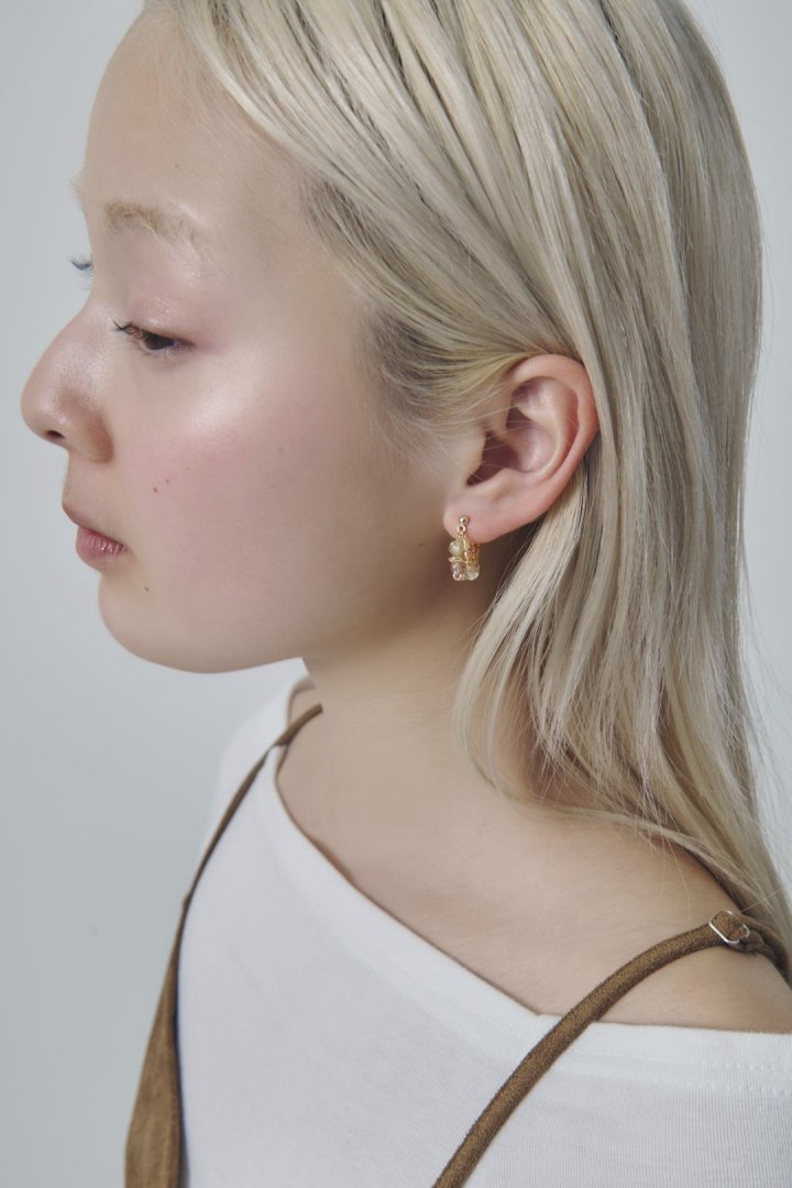 ボーダー ビーズ ピアス