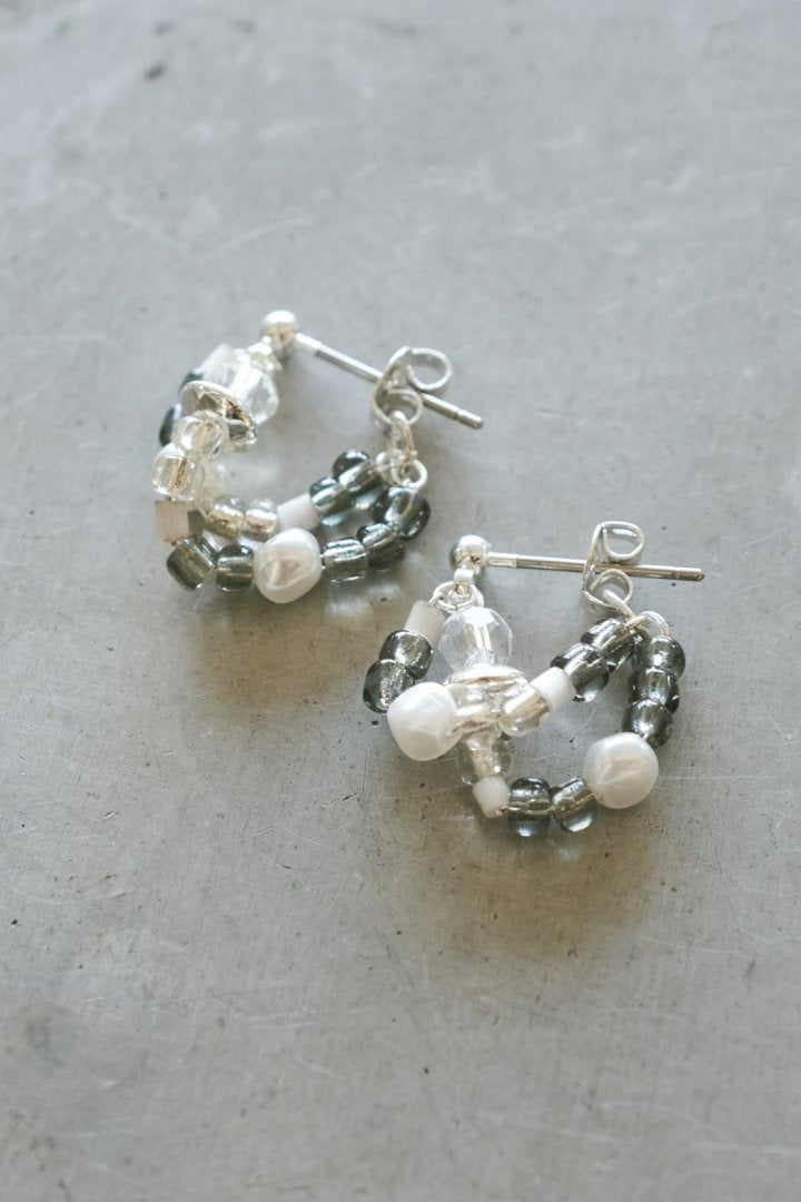 ボーダー ビーズ ピアス