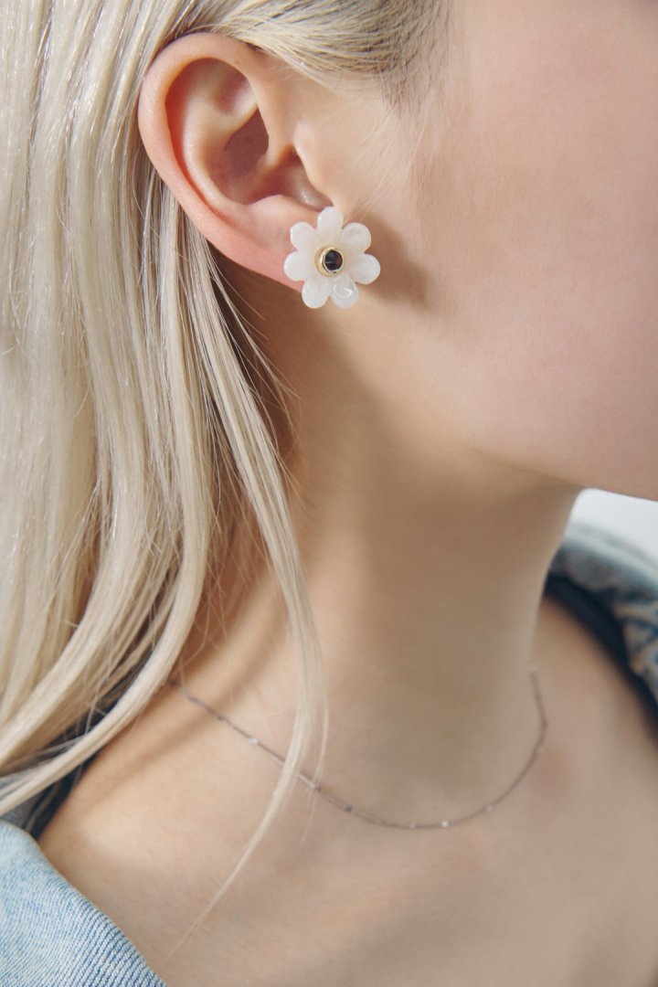 パフィー ブルーム ピアス