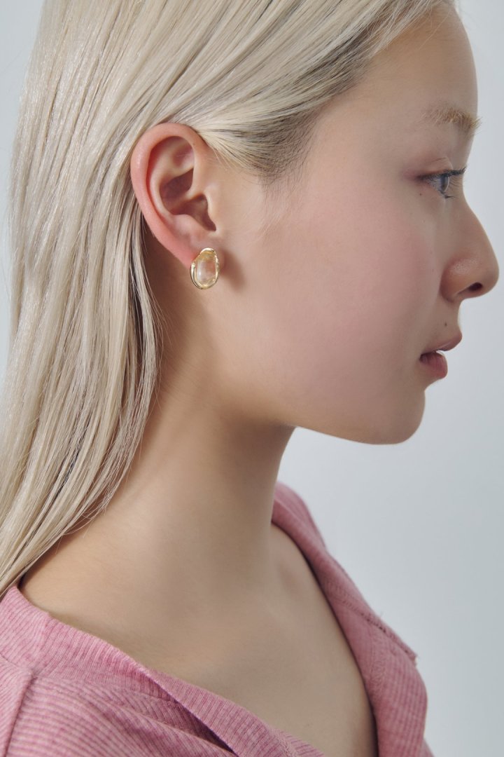 ジェミー ストーン ピアス