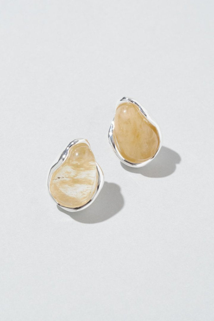 ジェミー ストーン ピアス