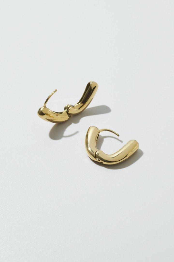 プランプ フープ ワンタッチ ステンレス ピアス