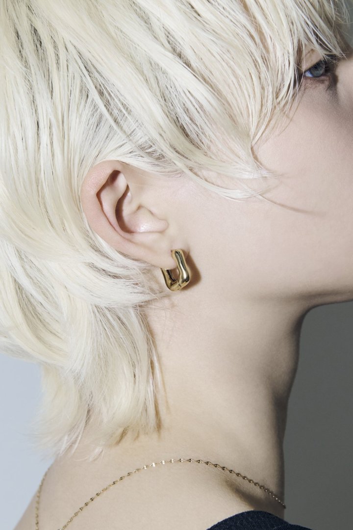 プランプ スクエア フープ ワンタッチ ステンレス ピアス