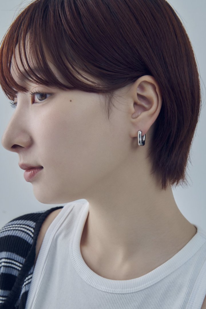 プランプ スクエア フープ ワンタッチ ステンレス ピアス