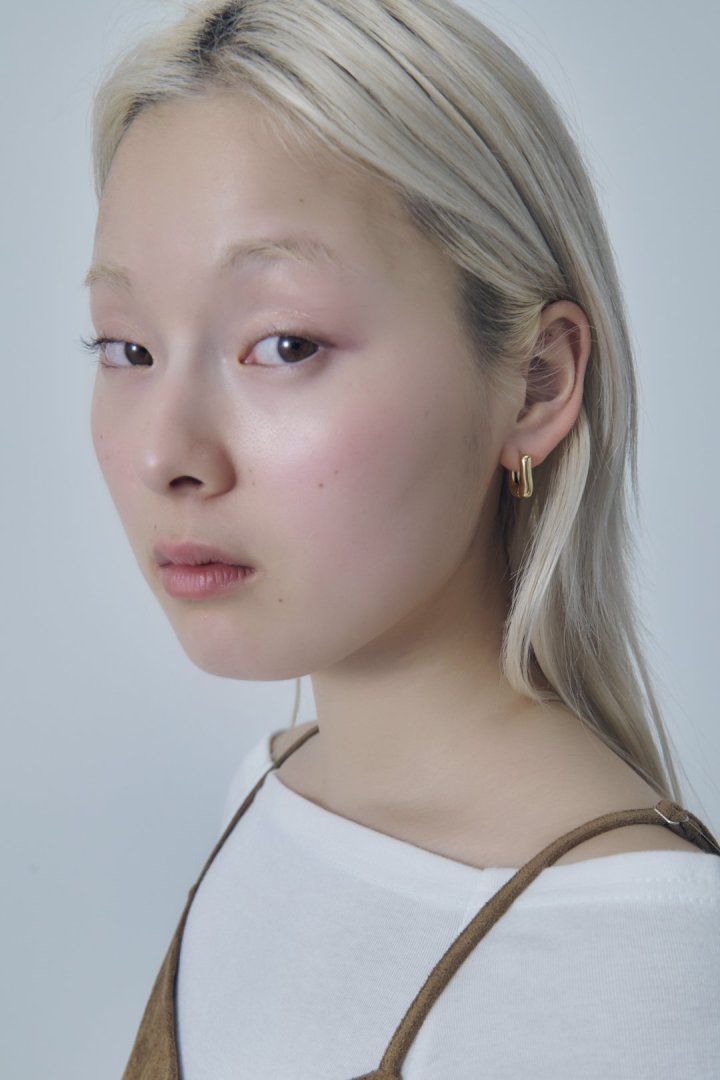 プランプ スクエア フープ ワンタッチ ステンレス ピアス